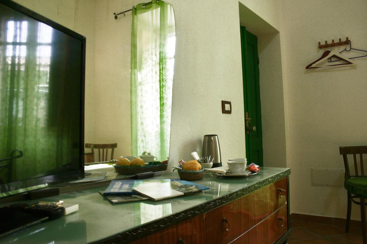 B&B Duca D'Aosta オルビア エクステリア 写真